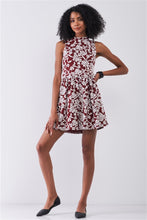 Load image into Gallery viewer, Burgundy &amp; White Floral Crew Neck Sleeveless Fitted Mini Dress