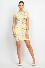 Load image into Gallery viewer, Short Sleeve Floral Bodycon Dress