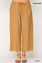 Load image into Gallery viewer, Frayed Wide Leg Pants With Pockets