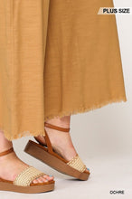 Load image into Gallery viewer, Frayed Wide Leg Pants With Pockets