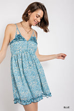 Load image into Gallery viewer, Floral print v-neck dress with skirt lining