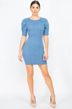 Load image into Gallery viewer, Puff Sleeve Seamed Denim Dress