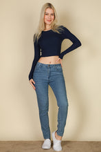 Load image into Gallery viewer, Long Sleeve Round Neck Basic Crop Top