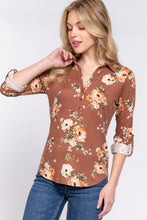 Load image into Gallery viewer, 3/4 Roll Up Slv Notched Print Knit Top