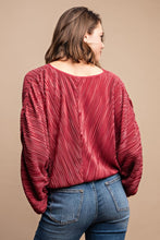 Load image into Gallery viewer, Satin Pleated Drawstring Top With Snap Button